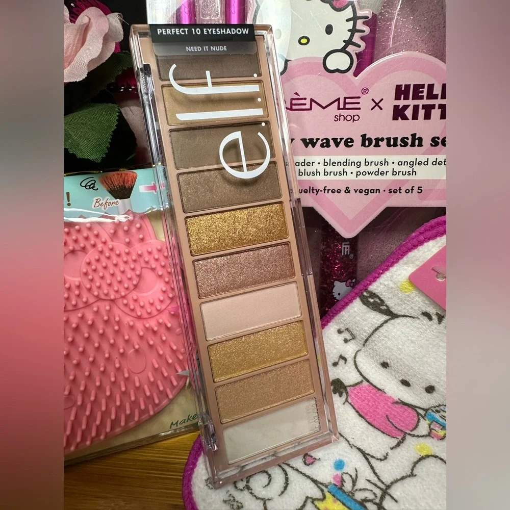 Hello Kitty Lux Wave Brush Set and ELF Palette